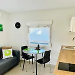 Kiwi, Rogoznica (Sibenik-Knin)