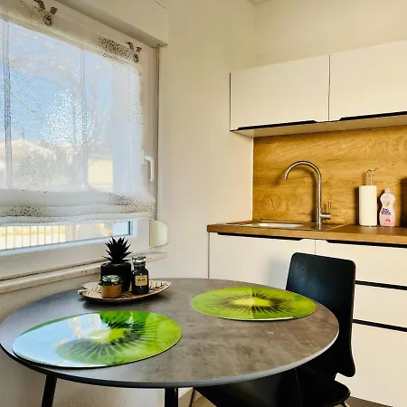 Kiwi, Apartman