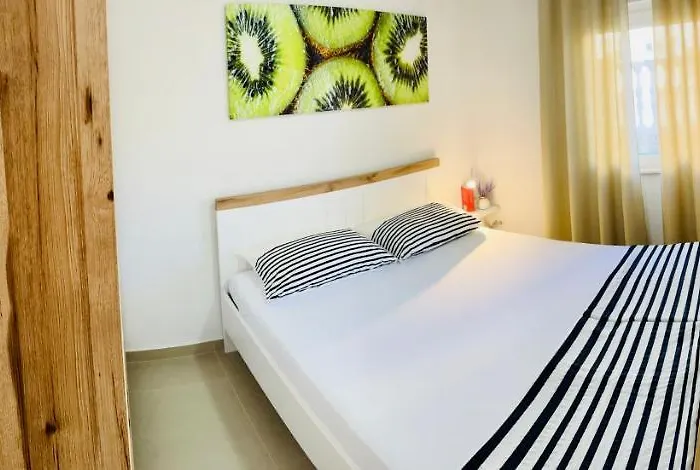 Kiwi, Apartamento Rogoznica (Sibenik-Knin)